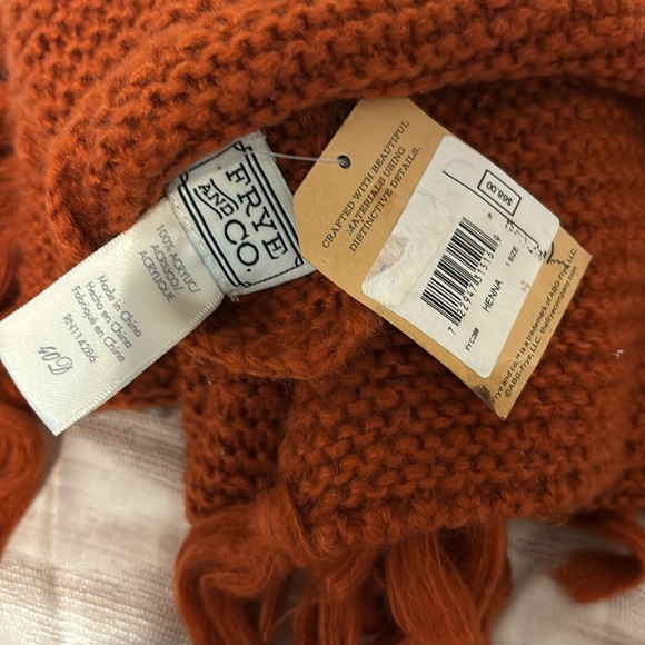 NWT Frye & Co.Oversized Henna  Knit 🧶 Scarf  Retail $68 - Picture 4 of 4